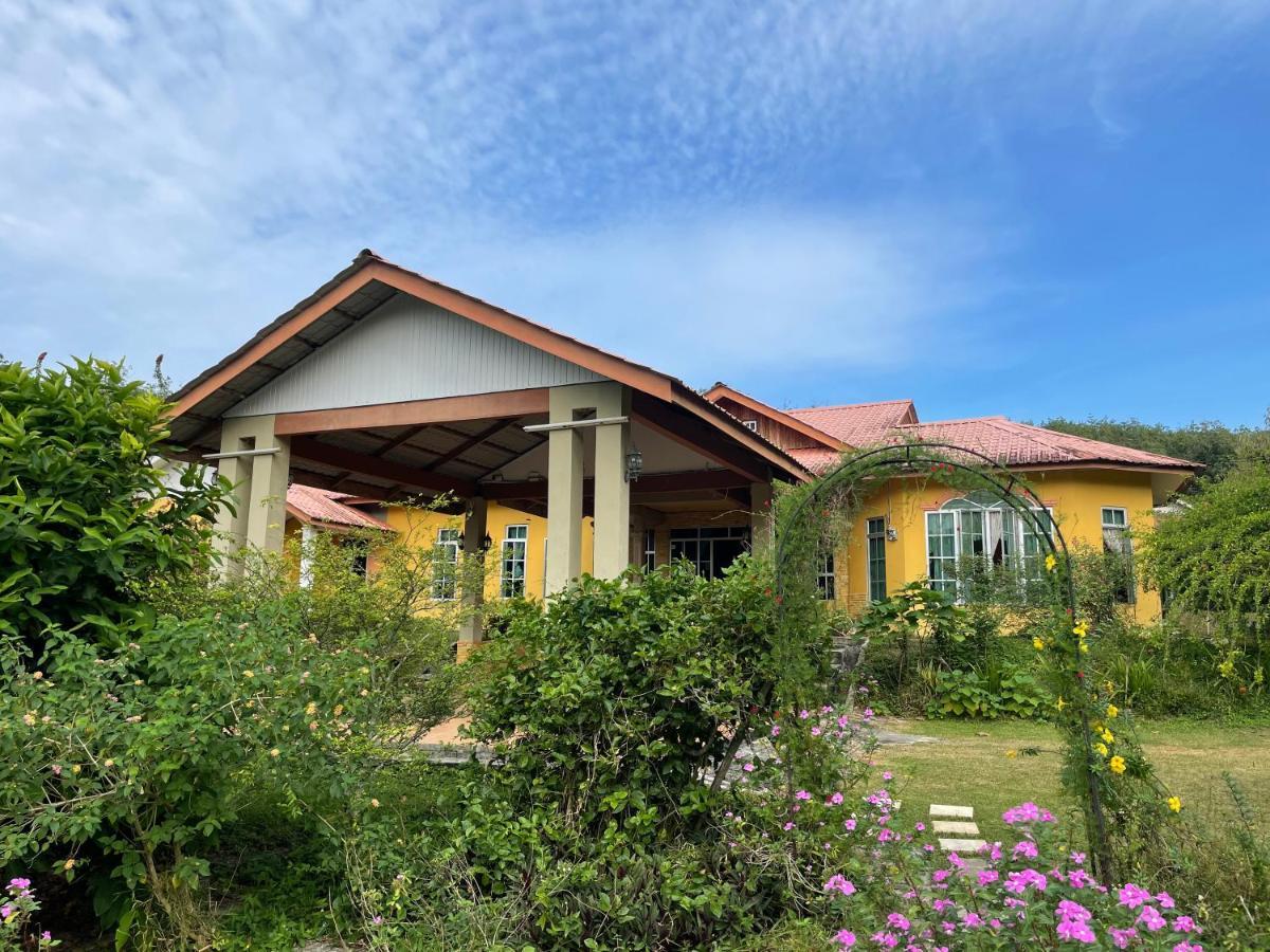 Kapal Terbang Guest House Langkawi Pantai Cenang  Exteriér fotografie